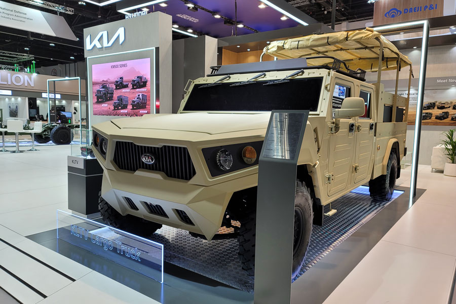 Kia showcases new defense vehicle technologies at IDEX 2021 defense exhibition