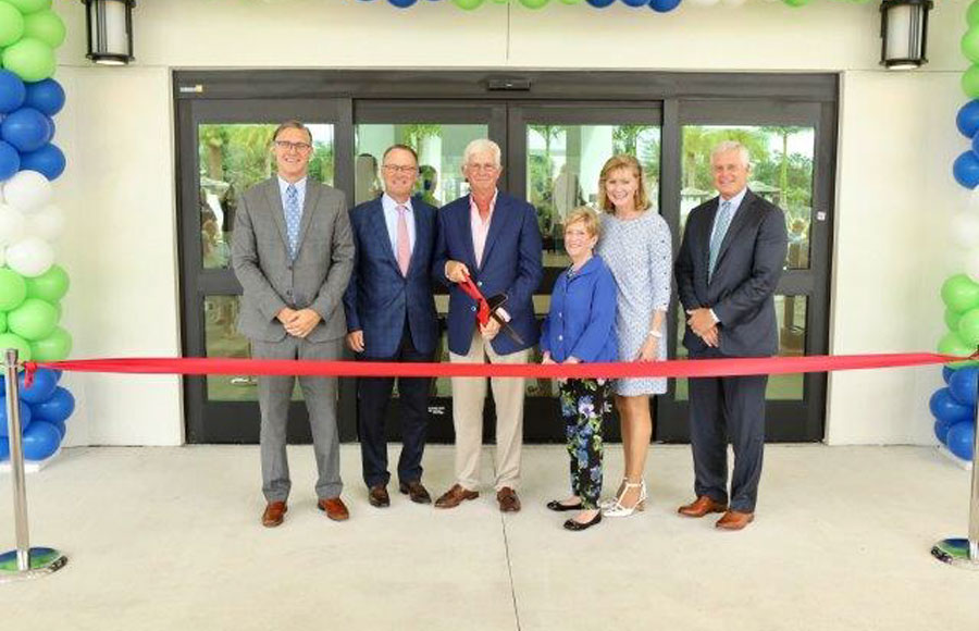 Attendees included: (Left to right) Michael McCormick, Siena Lakes’ executive director; Alan Butler, Erickson Senior Living chief executive officer; Peter and Mary Zimmermann, Siena Lakes’ reservists;  Debra Doyle, Erickson Senior Living chief operating officer and Tom Neubauer, Erickson Senior Living executive vice president of sales, marketing and communications.