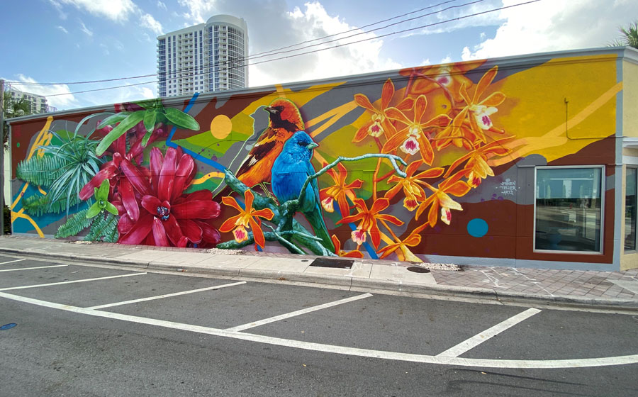 nspired by Florida's unique fauna and flora, the vibrant color scheme of the mural represents South Florida's tropical environment, expansive waterways, its progressive new age society, and cosmopolitan nature.