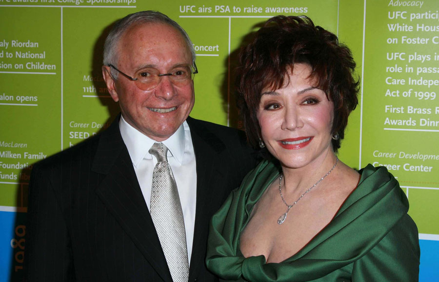 Stewart Resnick and Lynda Resnick at the UFC'S 2007 Brass Ring Awards Dinner honoring Lynda and Stewart Resnick and Linda Daly. Beverly Hilton Hotel, Beverly Hills, CA. File photo: S Bukley, Shutterstock.com, licensed.