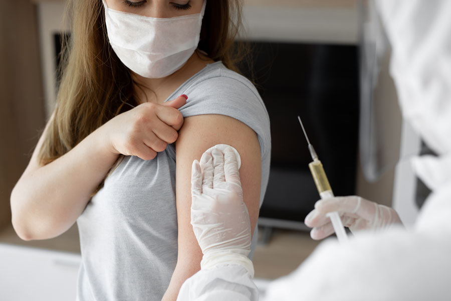 healthcare organizations suspending COVID-19 vaccination mandates