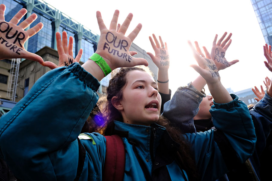 School Teaching Climate Crisis