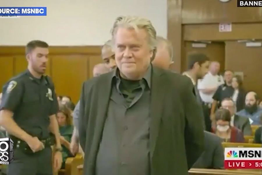 Steve Bannon Joins Alex Jones After Arrest To Rally Patriots For New Revolutionary War Of Information.