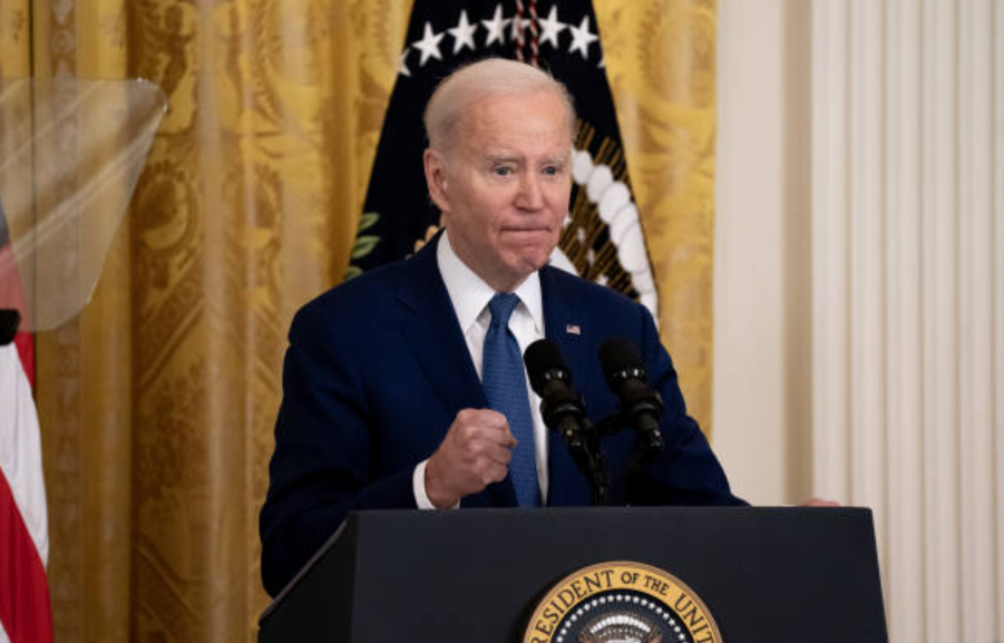 obama-boosts-biden-campaign-with-stirring-speech-ahead-of-election