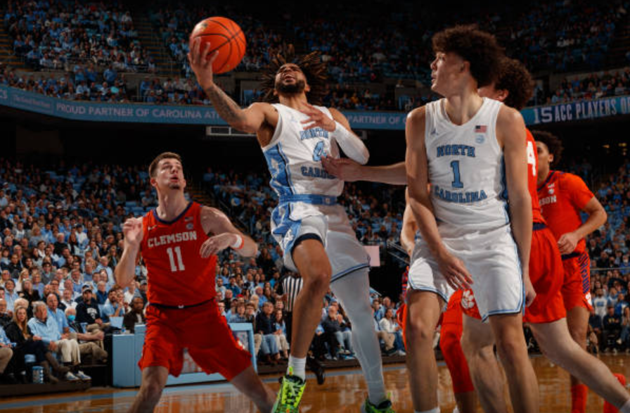 north-carolina's-rj-davis-makes-history-with-42-point-explosion-against-miami