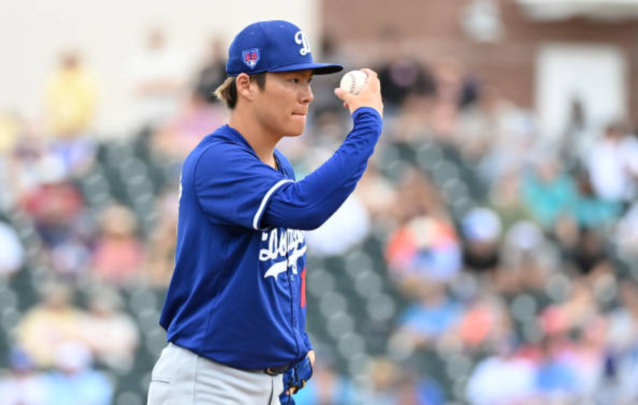 yoshinobu-yamamoto-starts-strong-dodgers-fans-excited-for-the-season-ahead