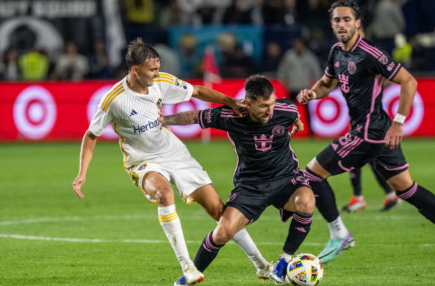 lionel-messi-makes-mark-with-late-equalizer-against-galaxy