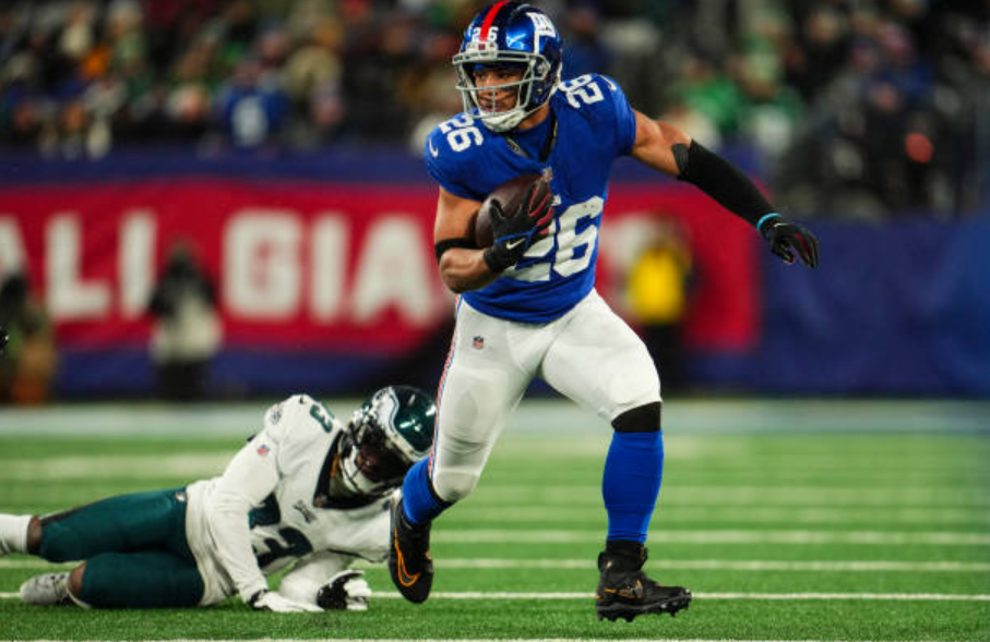 saquon-barkley-enters-free-agency-as-giants-decline-franchise-tag-option