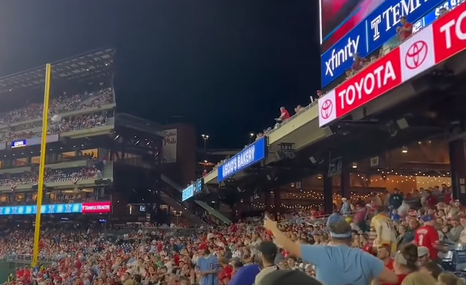 philadelphia-phillies-abandon-dollar-dog-night-due-to-fan-disturbances