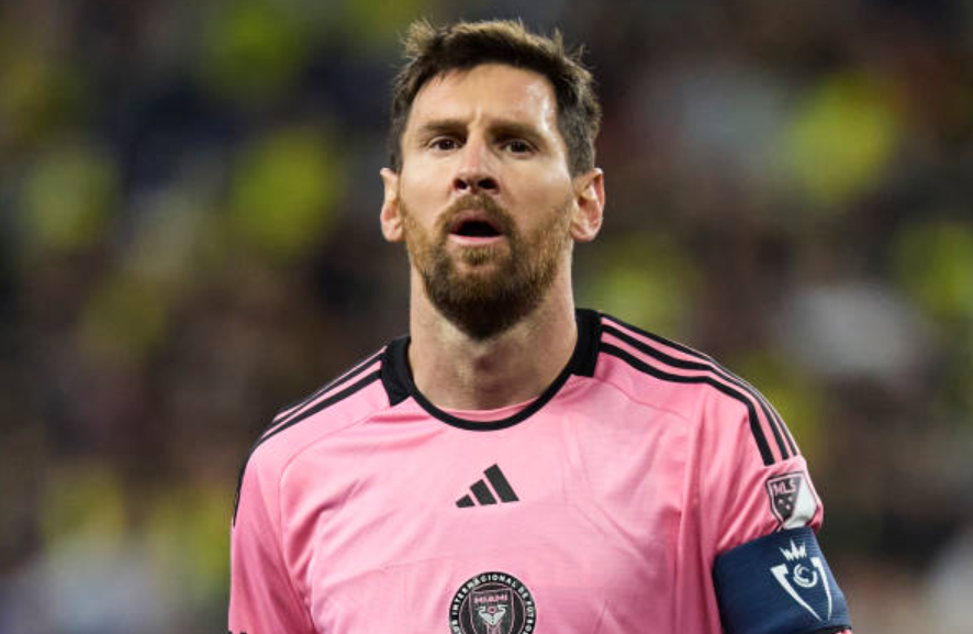 lionel-messi's-muscular-setback-exit-and-concerns-for-inter-miami