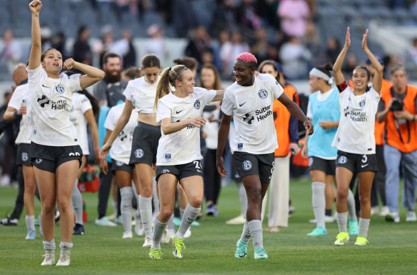 nwsl-season-kickoff:-morgan,-pfeiffer,-oshoala-lead-the-charge-with-stellar-performances