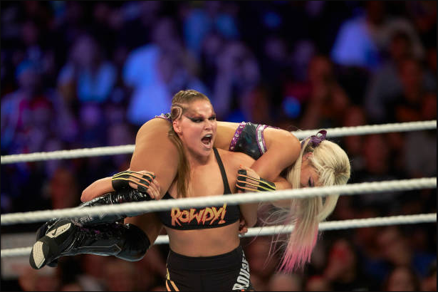 Ronda-rousey's-wwe-journey-from-triumph-to-controversy