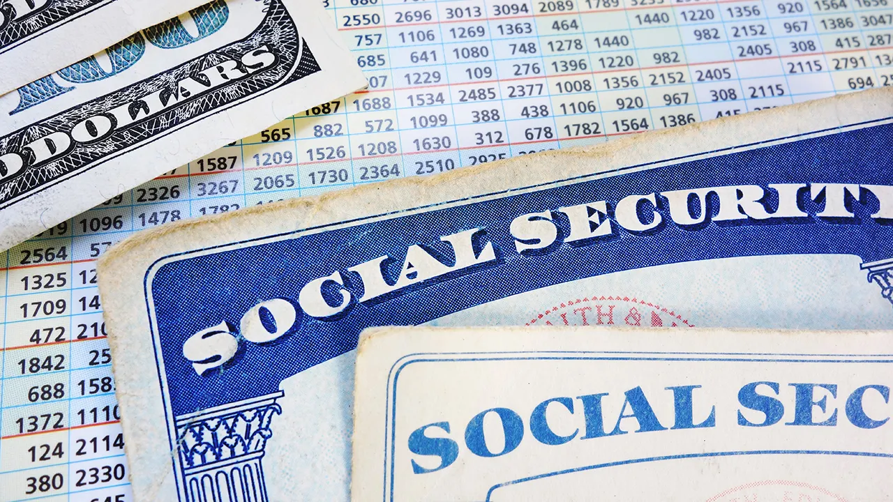 Social Security in Crisis? 21% Benefit Cut Could Be Closer Than You Think