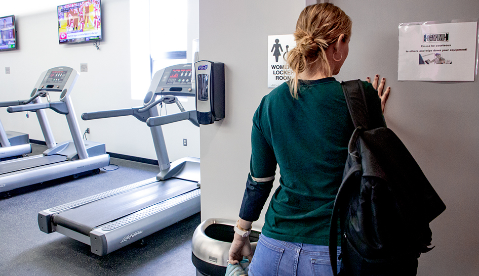 Florida Gym's Locker Room Policy Sparks Controversy Over Gender Identity Access