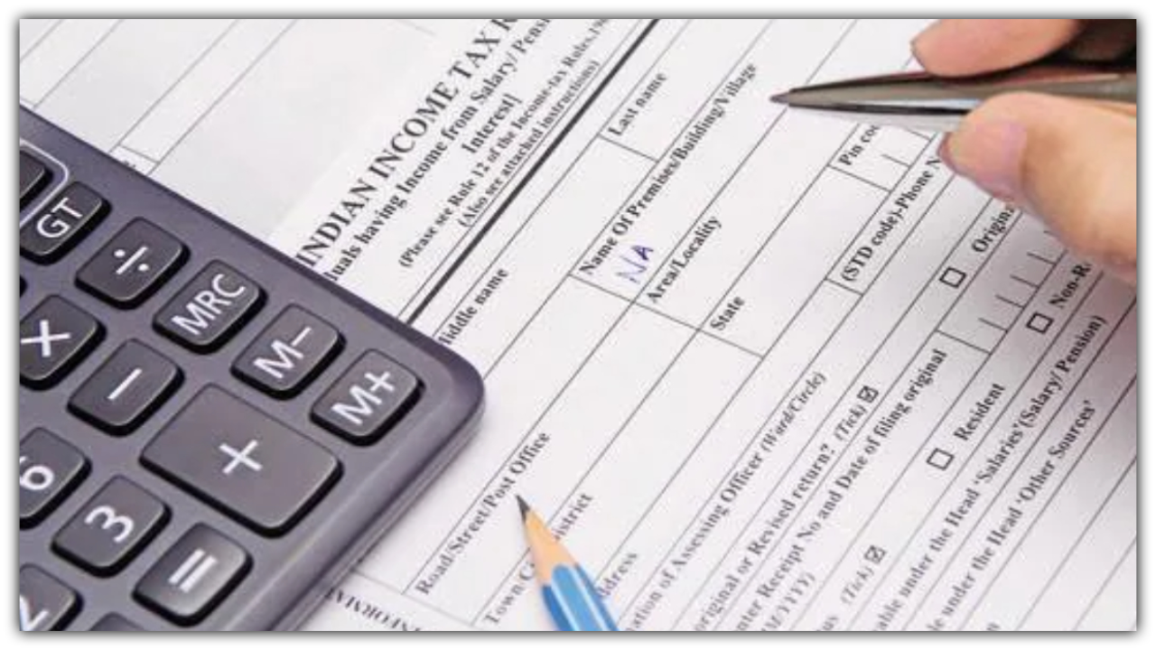 The New 2026 Tax Bill Could Change Your Paycheck Overnight — See If You're Hit or Helped!