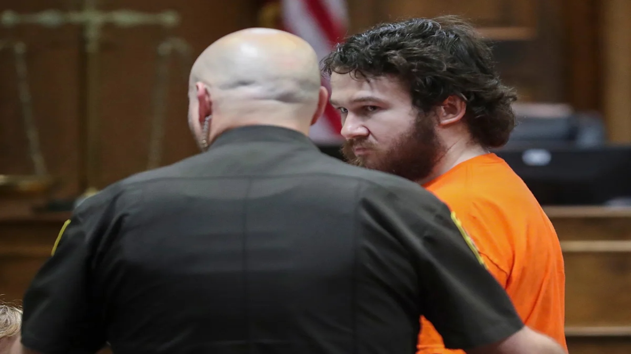 Shocking Courtroom Moment: Judge Calls Inmate a “Killing Machine” After Gruesome Prison Murder