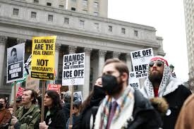 @FLYouthRights – 9:40 AM outside federal courthouse