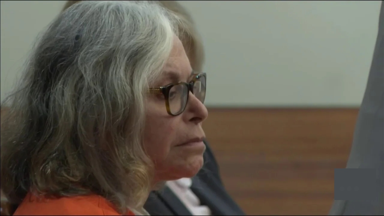 Shocking Court Twist: Miami Beach (33139) Grandmother Accused in Murder Plot Appears Before Judge – LIVE COVERAGE