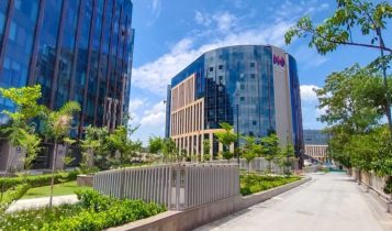 @GrandJunctionResident – Taken at 3:15 PM outside complex