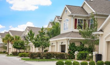 @PACommunityWatch – Taken at 9:10 AM outside Creekside Road residence