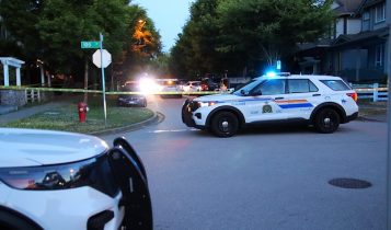 @RyanLocal – Taken 7:15 PM near Maplewood Trail after police sealed the area