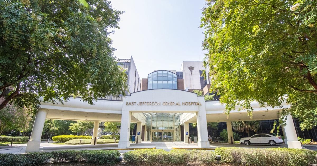 @SeattleWitness – Taken at 10:14 AM on Jefferson St