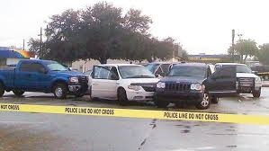 @OrlandoObserver – Taken at 7:15 PM on Colonial Drive