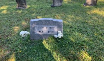 @OrlandoResident – Taken at 6:30 AM near Greenwood Cemetery entrance