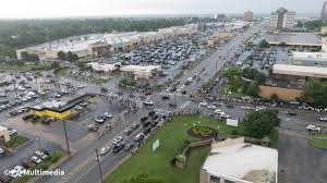 @TulsaWitness – Taken at 8:45 PM outside 91st & Yale