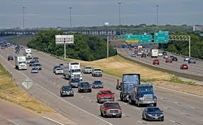 @DallasAlerts – Taken at 7:20 PM near QuikTrip entrance